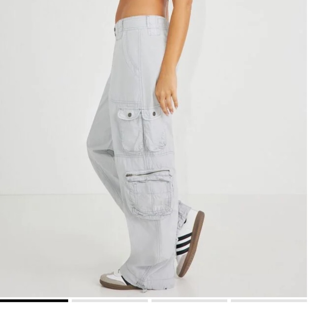 Garage Sawyer Light Gray Parachute Cargo Pants L Baggy - Picture 2 of 9